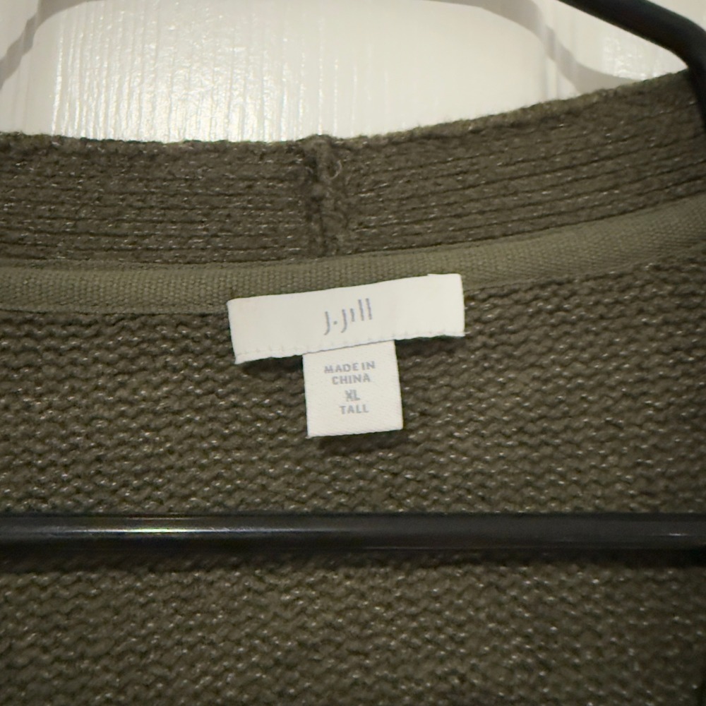 J. Jill XL Tall Dark Green Leopard Print Cardigan Button Front Pockets - Picture 2 of 7